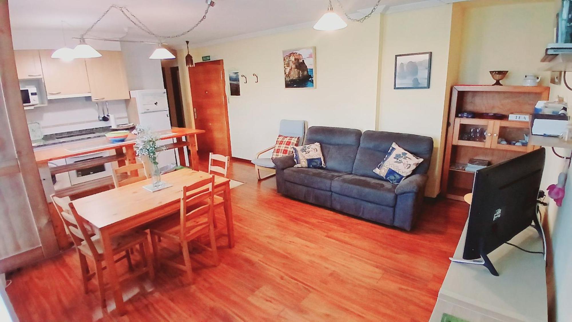 Apartamento Acogedor Bajo Con Terraza Y Vistas Nueva De Llanes Exterior foto
